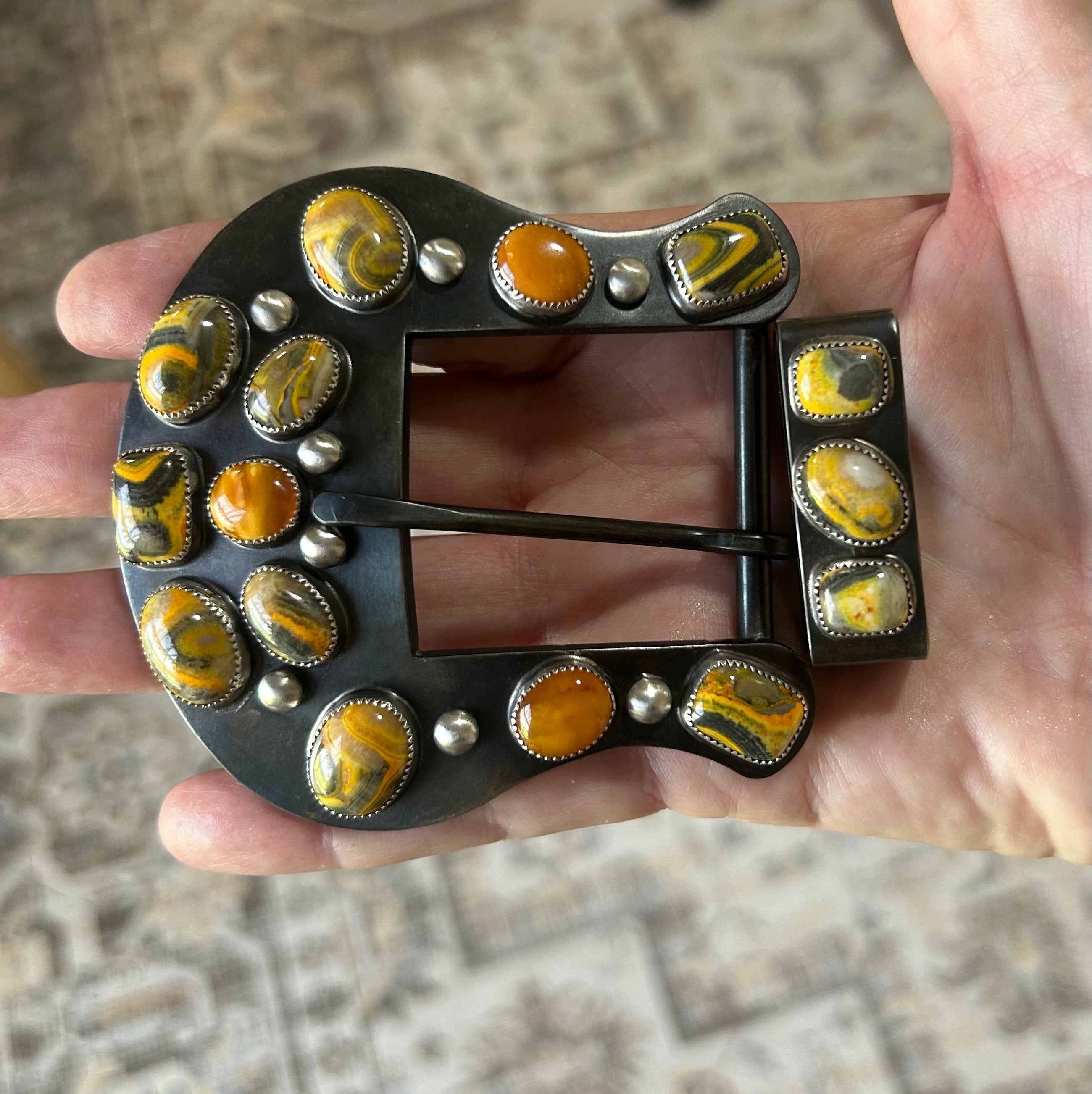 Bumblebee Buckle