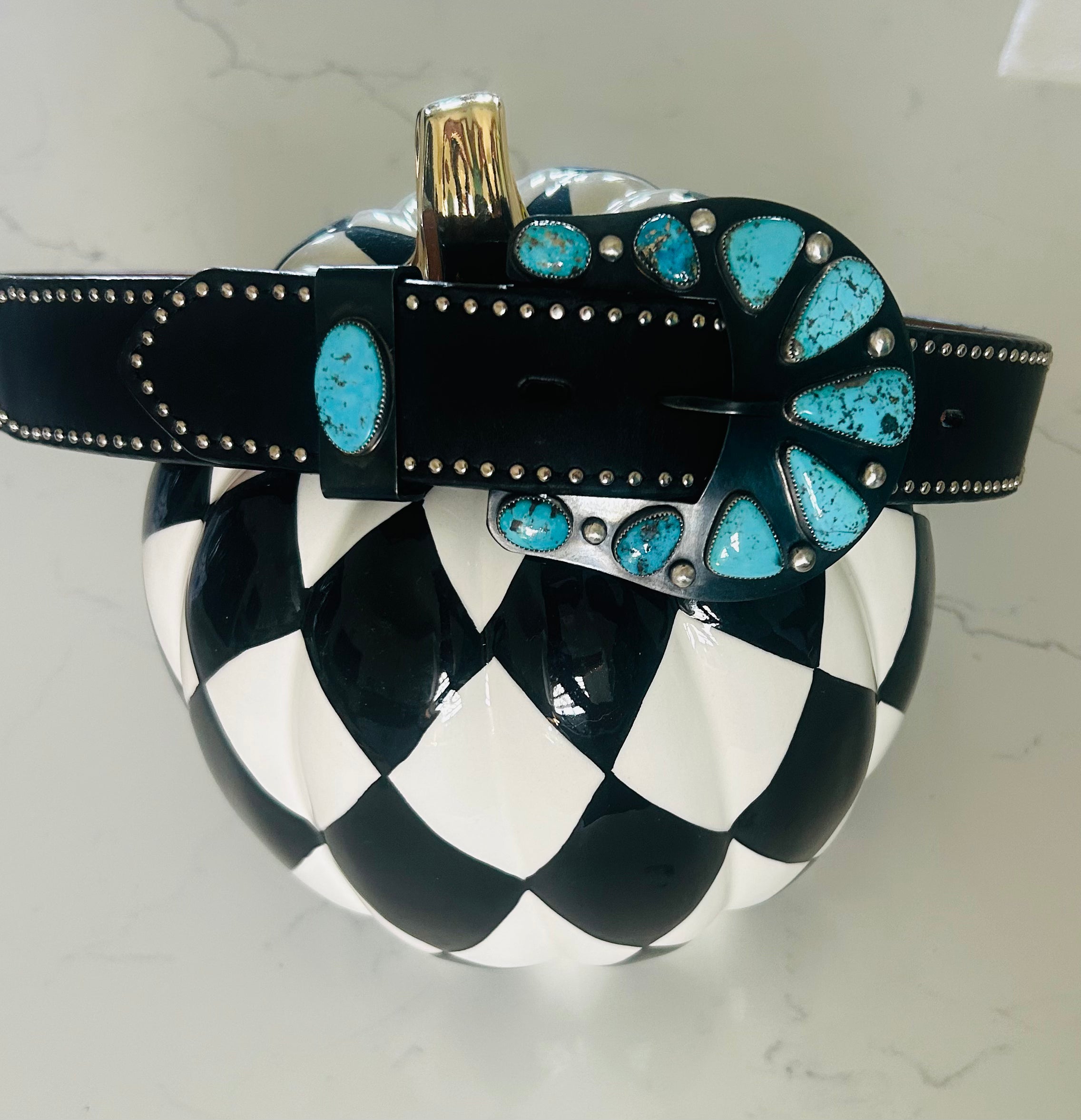 The Sali Buckle