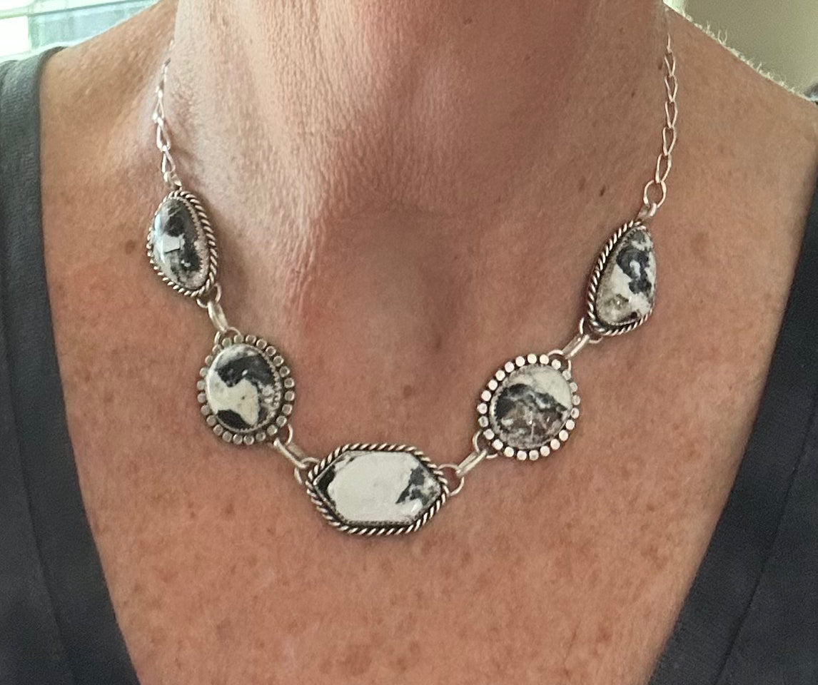 White Buffalo Choker