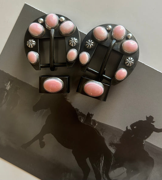 Pink Conch Headstall buckles