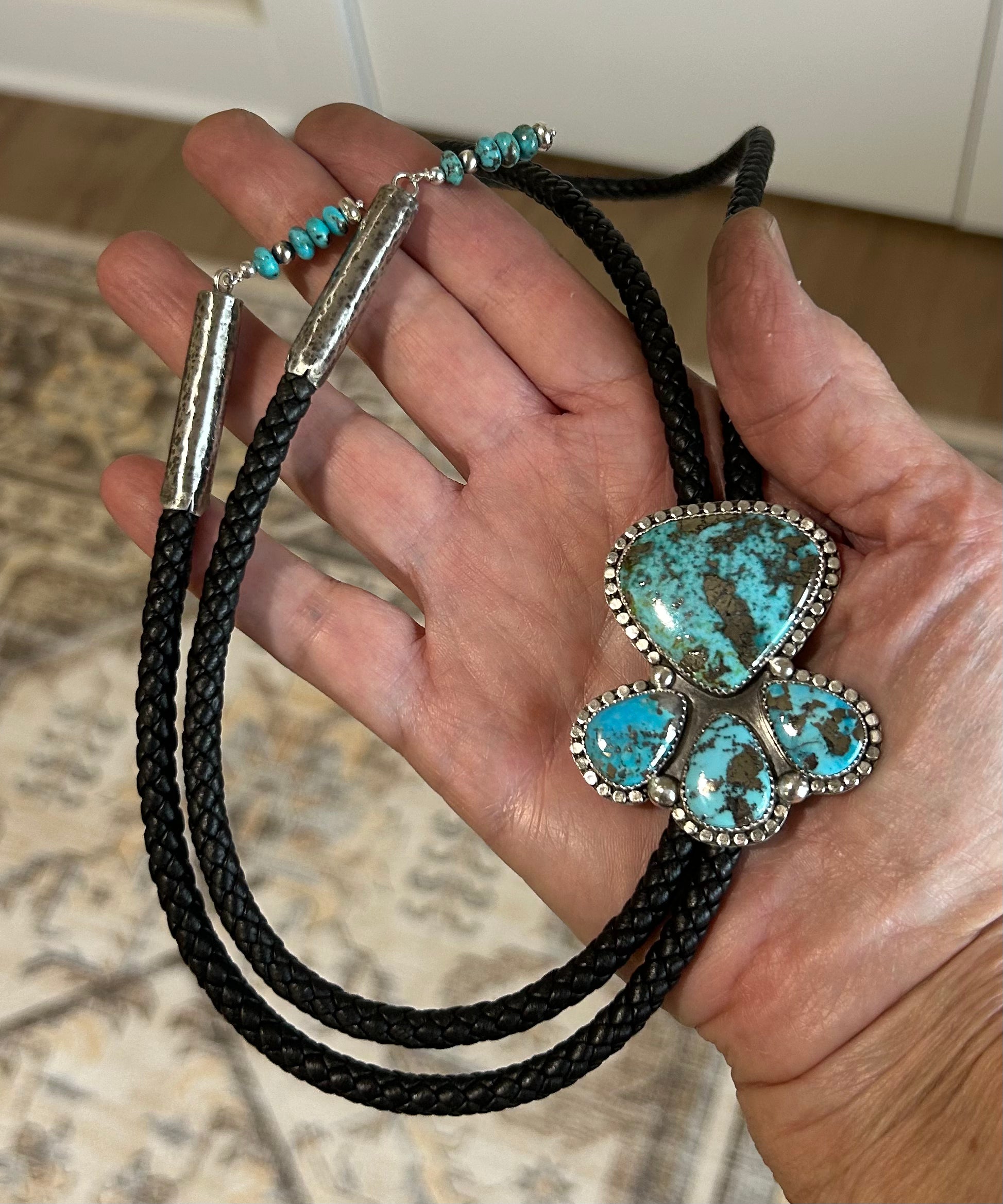 Hottie Bolo
