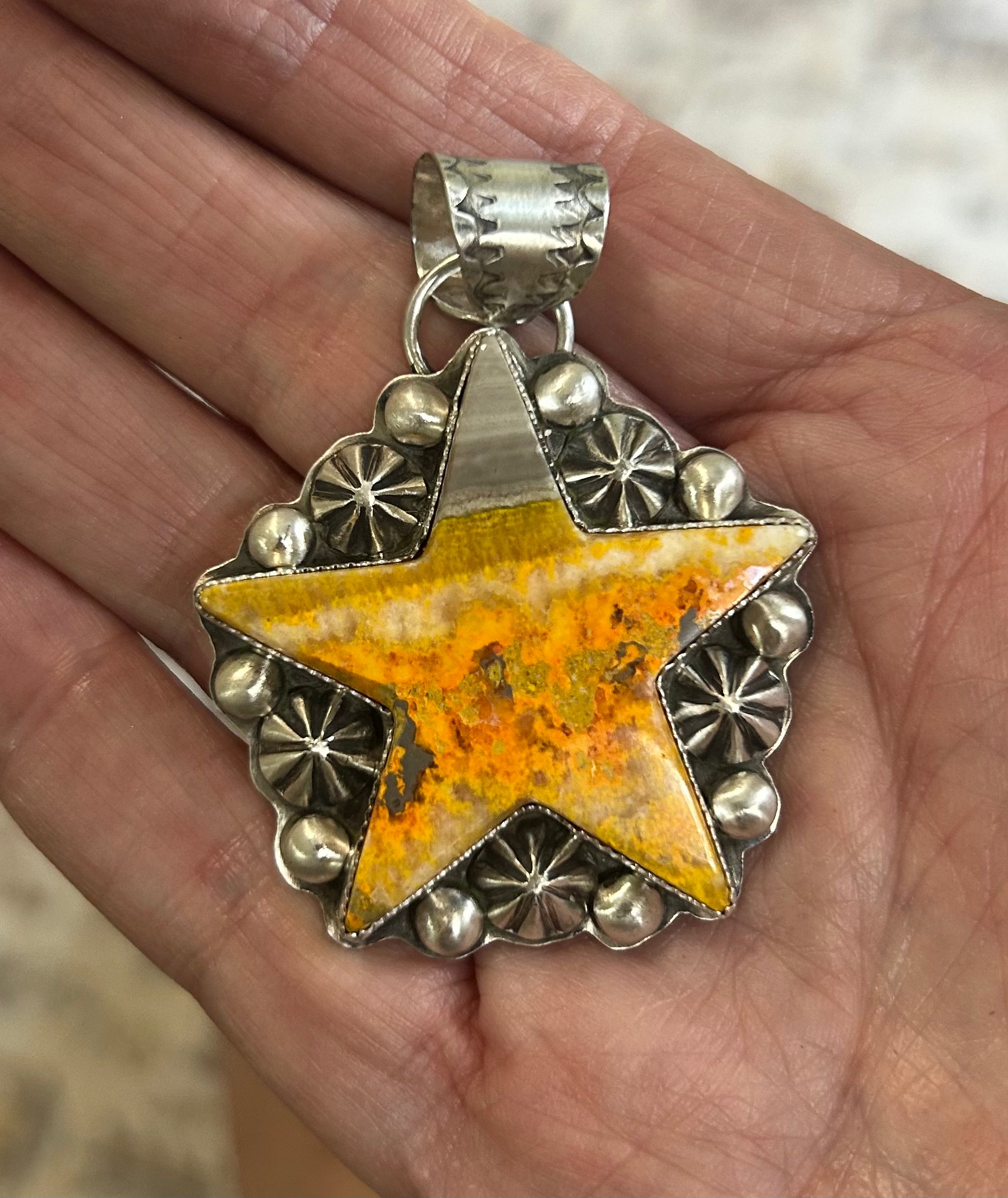 Bumble Bee Star